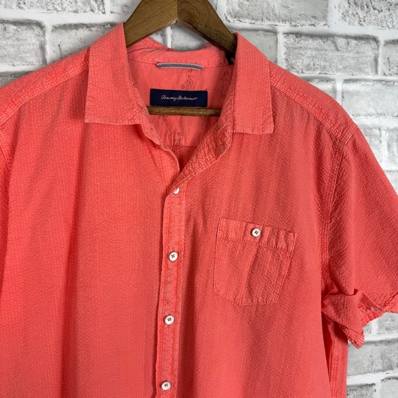 Tommy Bahama Light Salmon Pink Seersucker SS Casual Button Up Shirt Mens XL - Picture 1 of 6